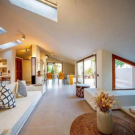 Moscu 15 Comfortable Villa Marbella
